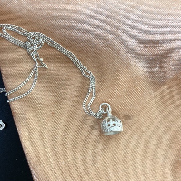 925 Sterling Silver crown queen, princess necklace - Picture 4 of 11